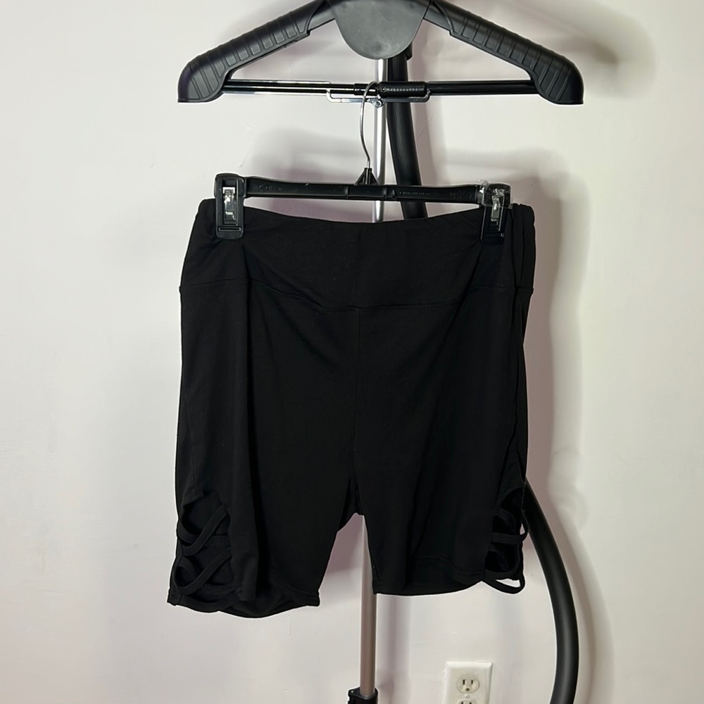 Lark + Grey Maternity Shorts